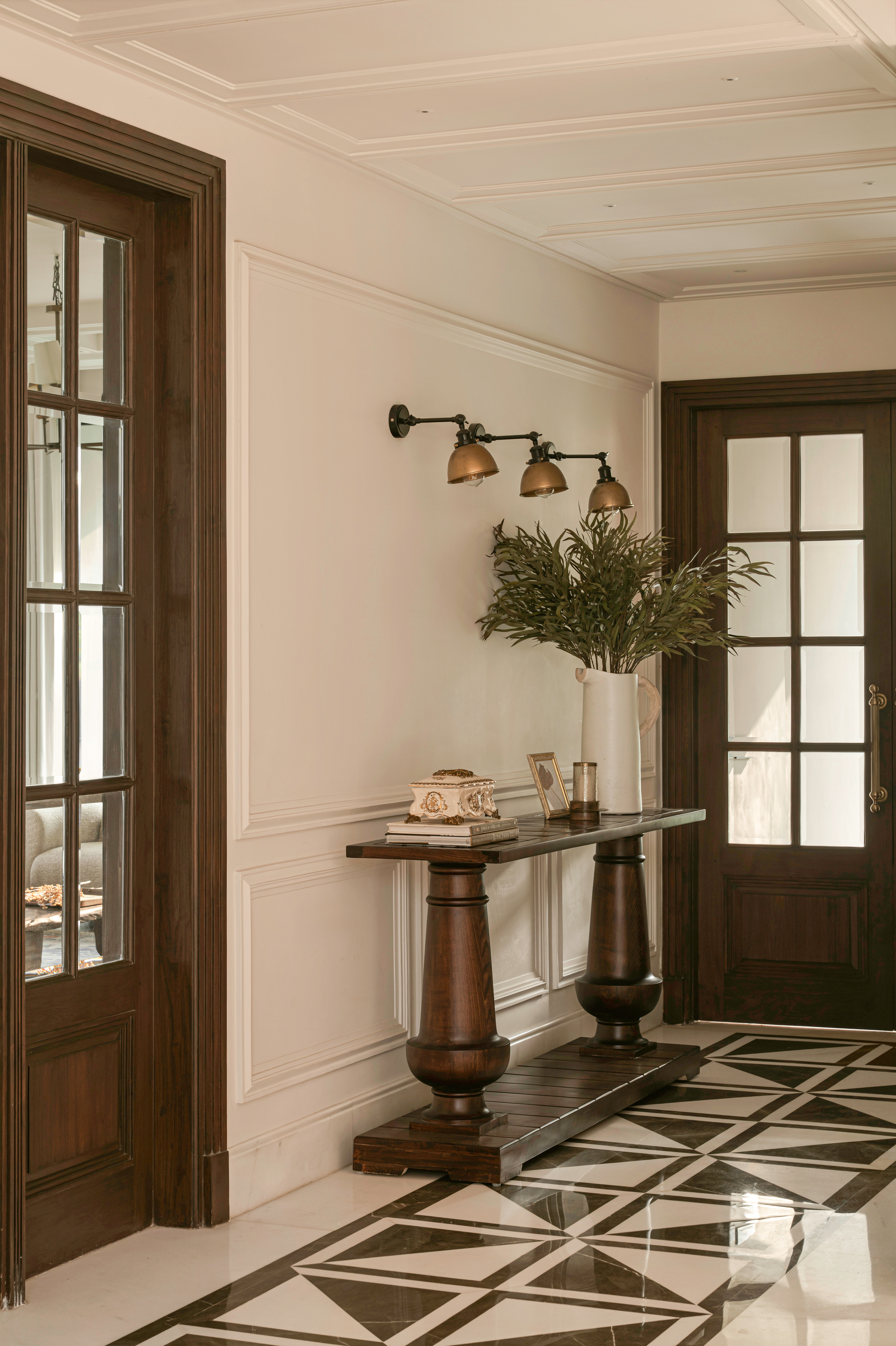 The Civil Lines House — classical Delhi residence